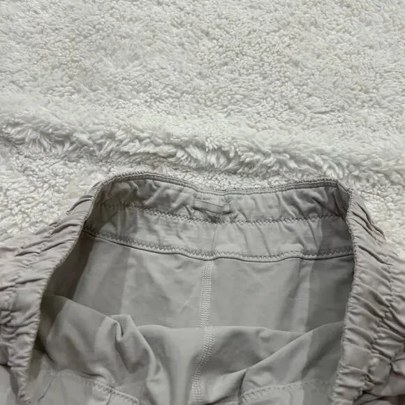 Lululemon Womens White Ombre Mid Rise Tennis Skirt Sz 2 Preppy Soft Girl - Picture 6 of 6